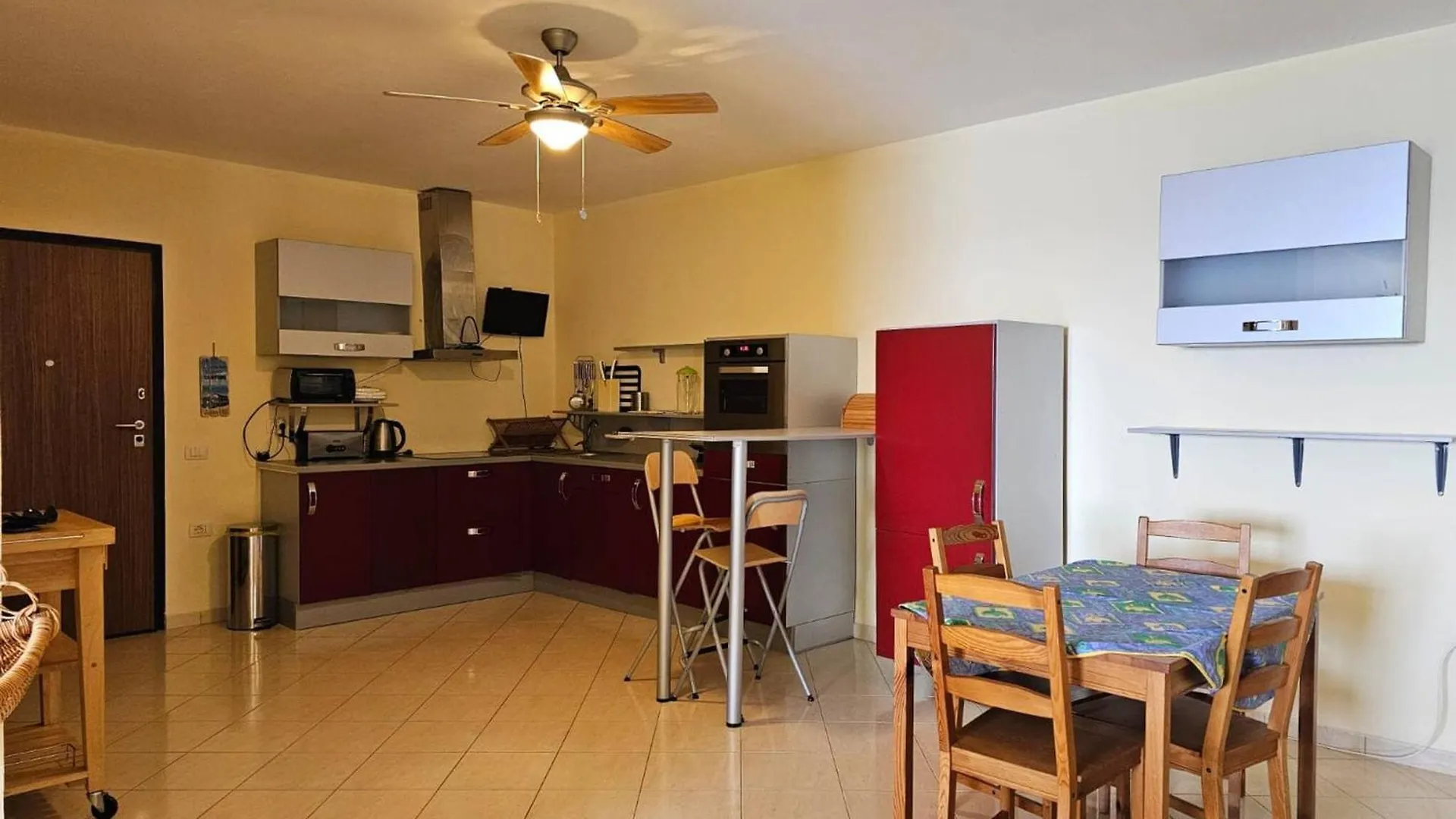 Apartamento Seaside Luxe With Panoramic Views Sarandë 0*,  Albania