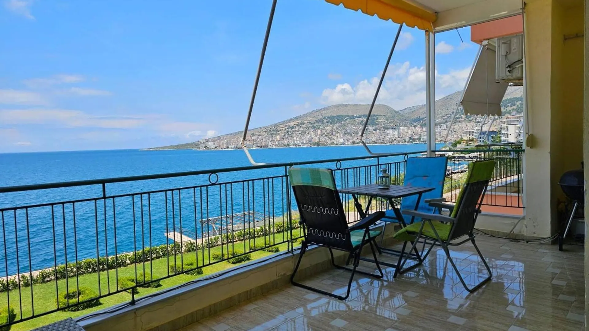 Apartamento Seaside Luxe With Panoramic Views Sarandë